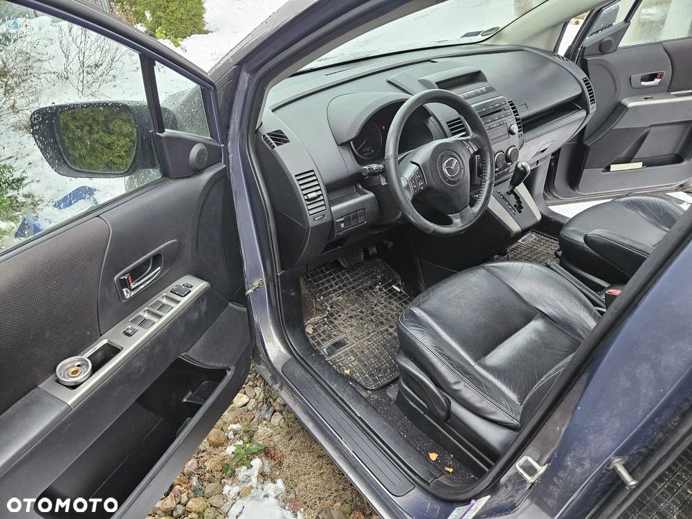 Mazda 5 - 12