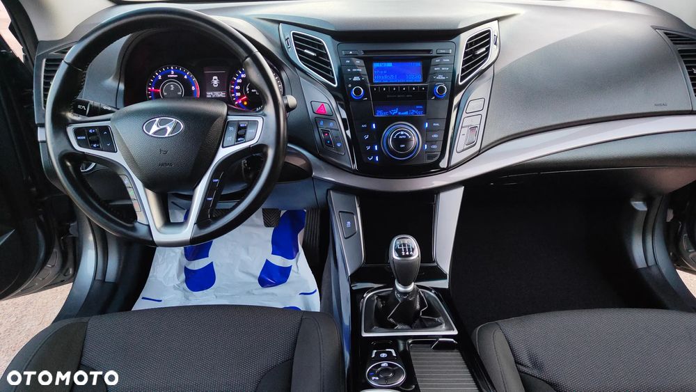 Hyundai i40 Kombi 1.7 CRDi Premium - 7