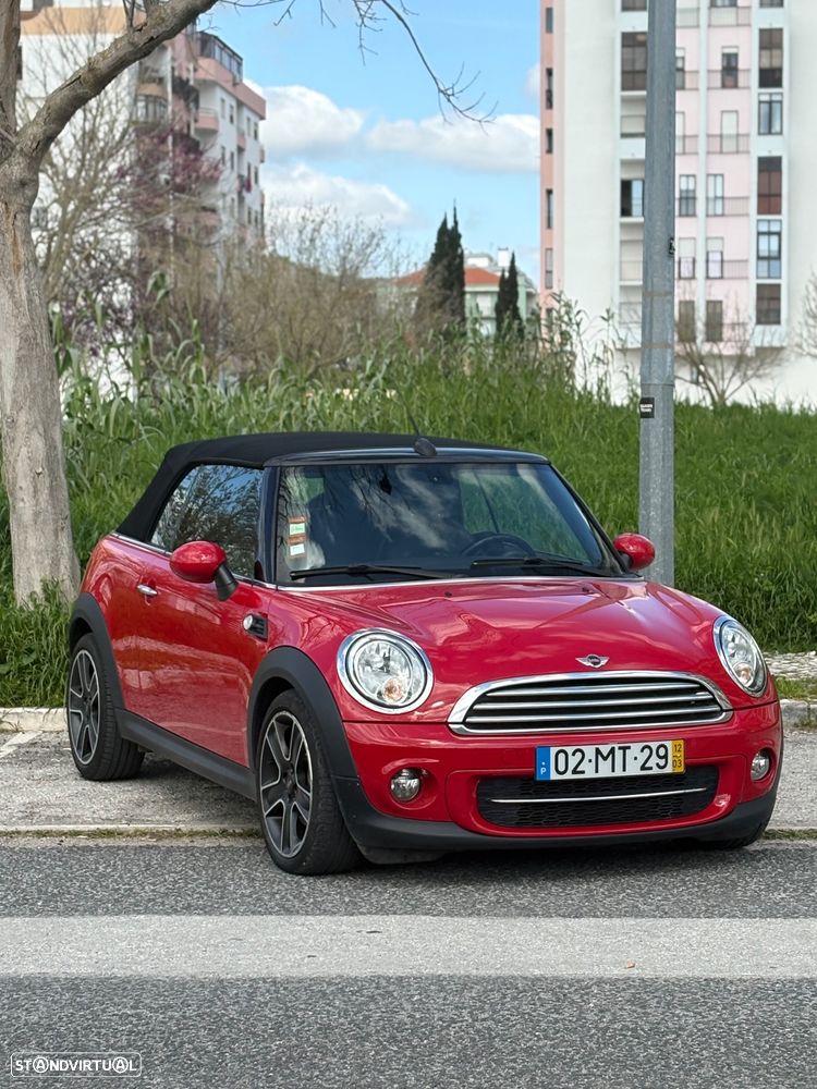 MINI Cabrio Cooper D - 4