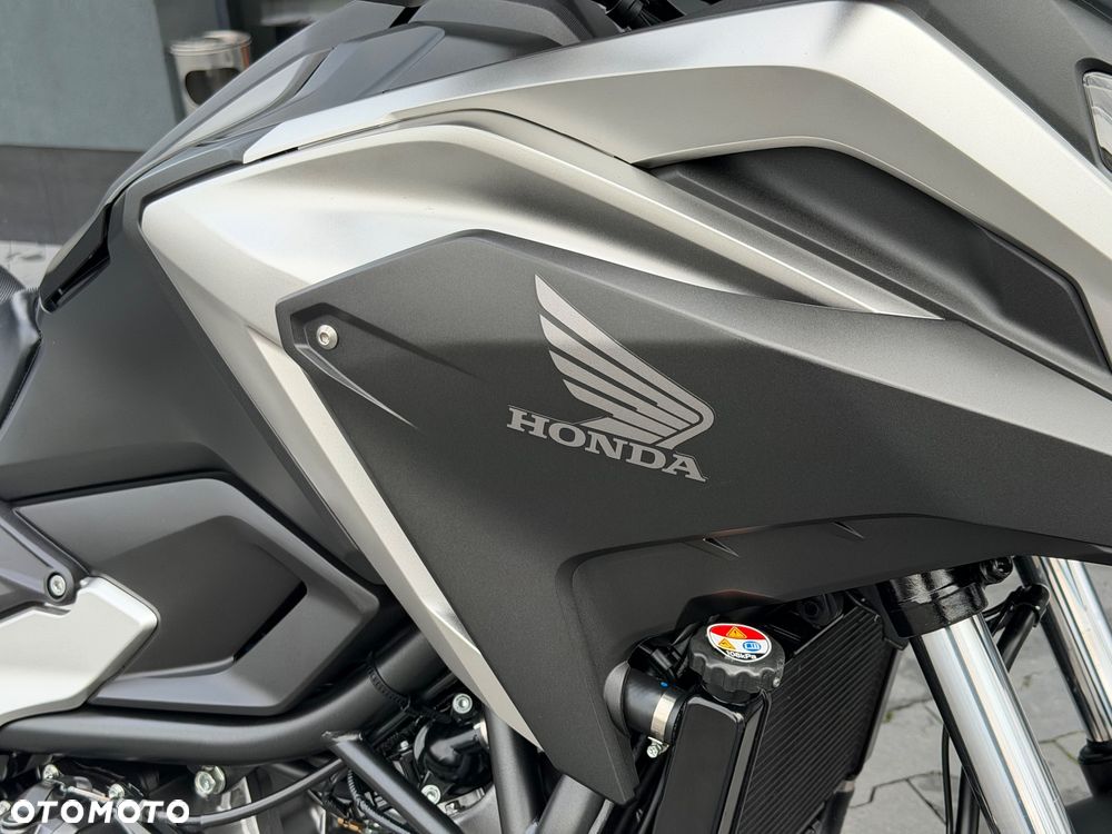 Honda NC - 18
