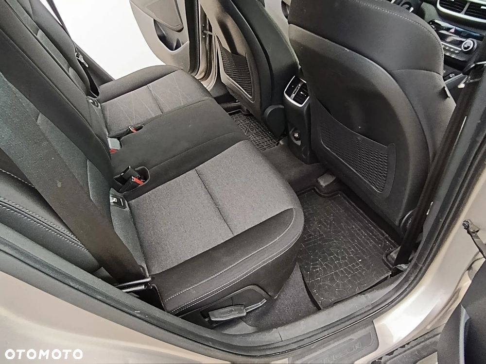 Hyundai Tucson 1.6 GDi Comfort 2WD - 24