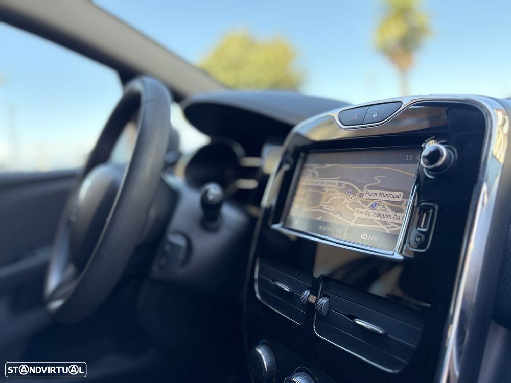 Renault Clio 1.5 dCi Dynamique S - 16