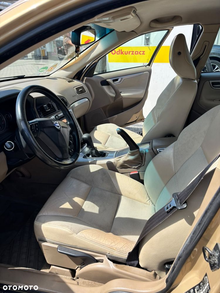Volvo S60 2.4D5 Momentum - 15