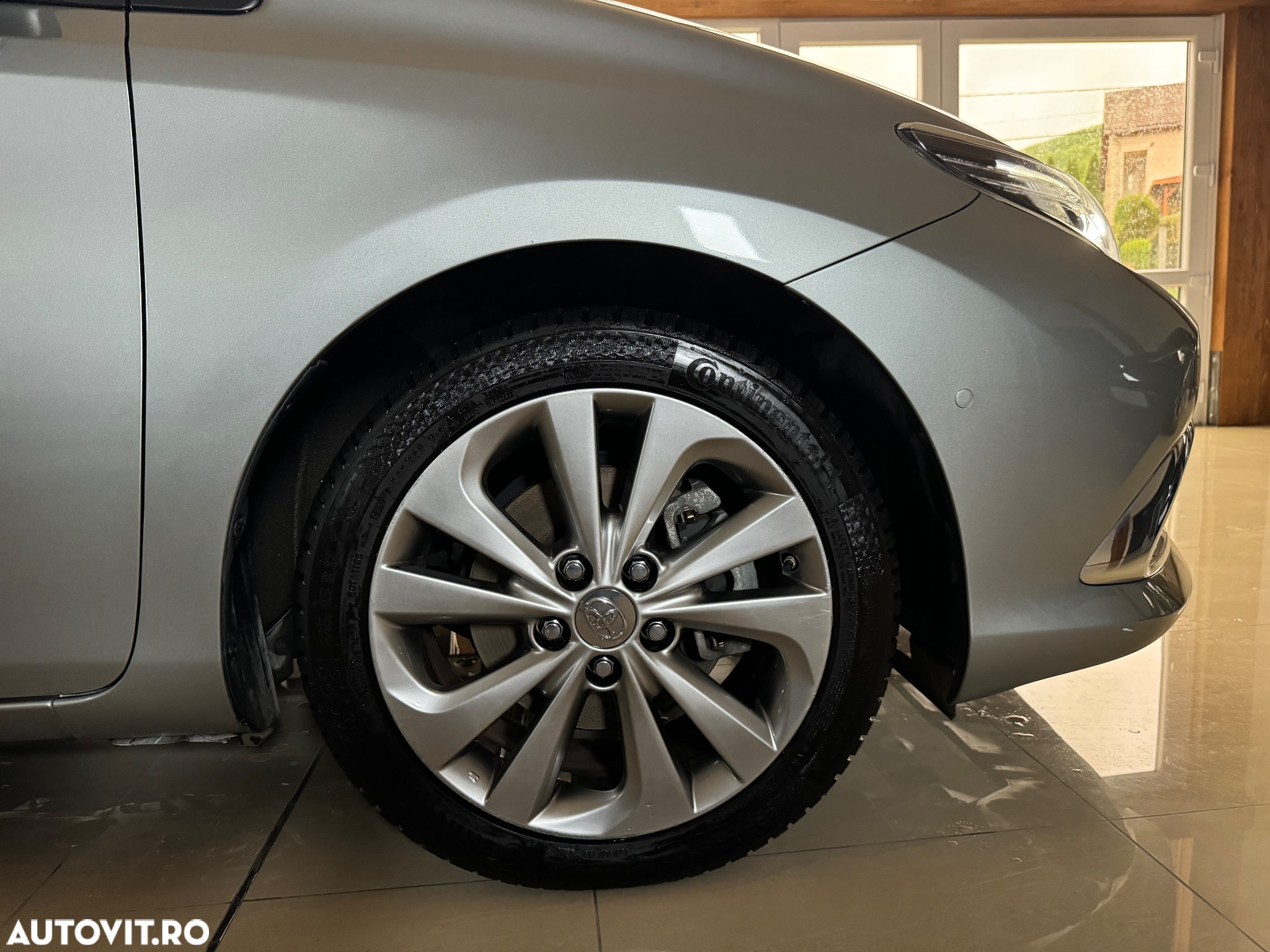 Toyota Auris 1.8 VVT-i Hybrid Automatik Touring Sports Edition-S - 27