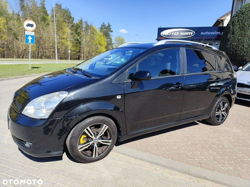 Toyota Corolla Verso - 5