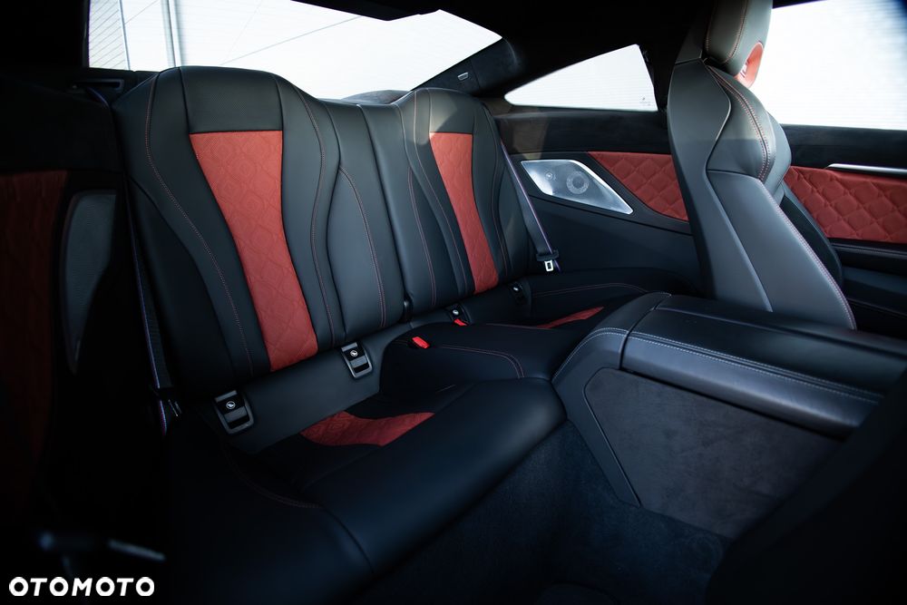 BMW M8 Competition - 22