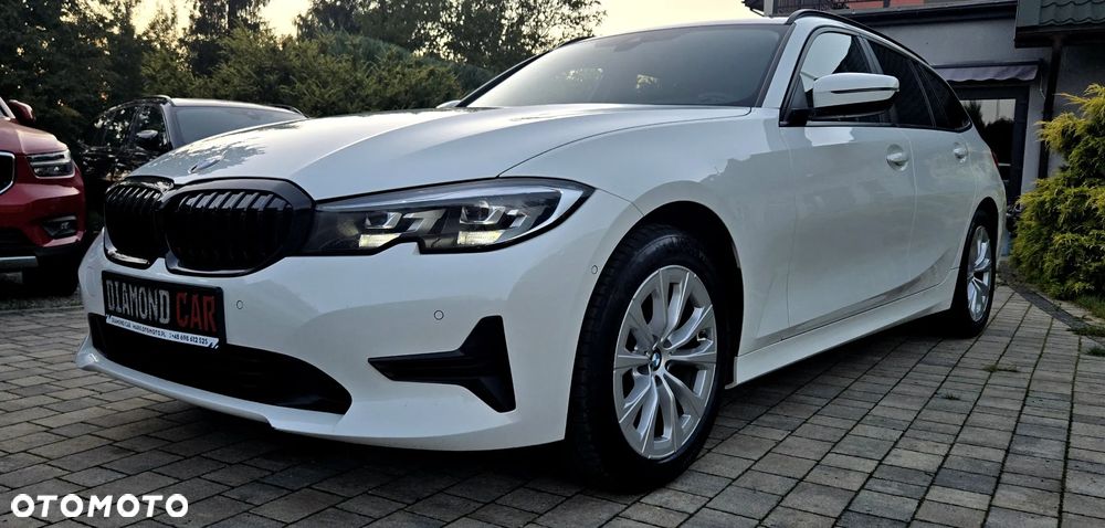 BMW Seria 3 320d M Sport - 3