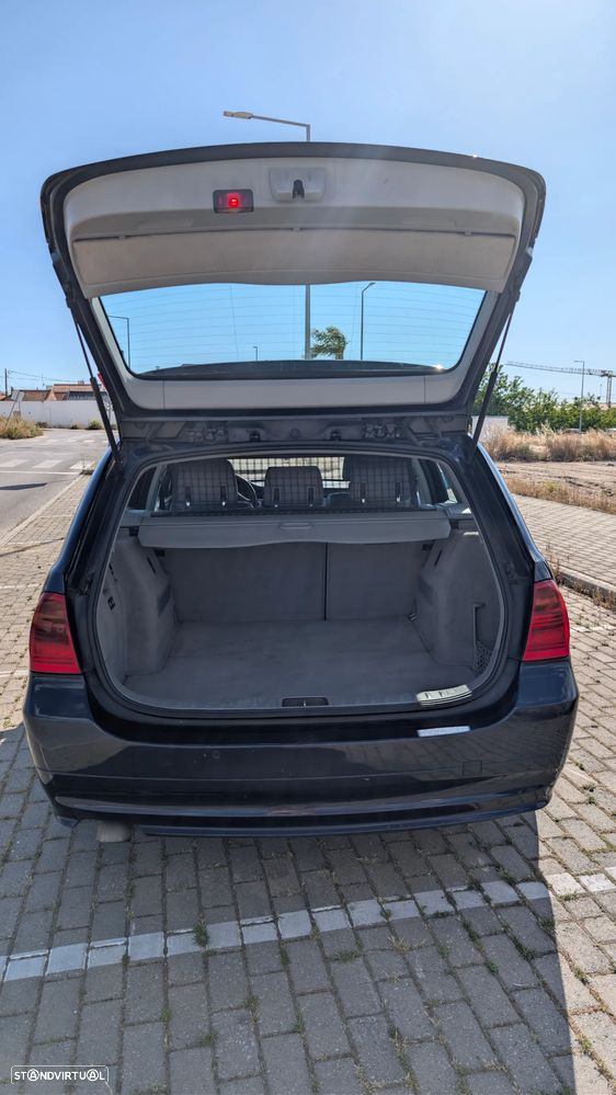 BMW 320 dA Exclusive - 21