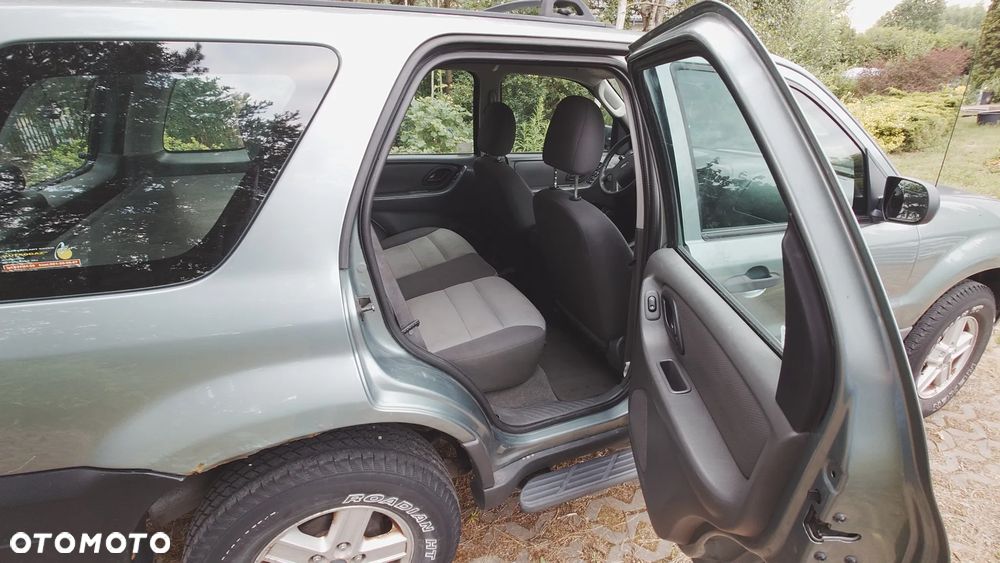 Ford Escape 2.3 XLS - 8