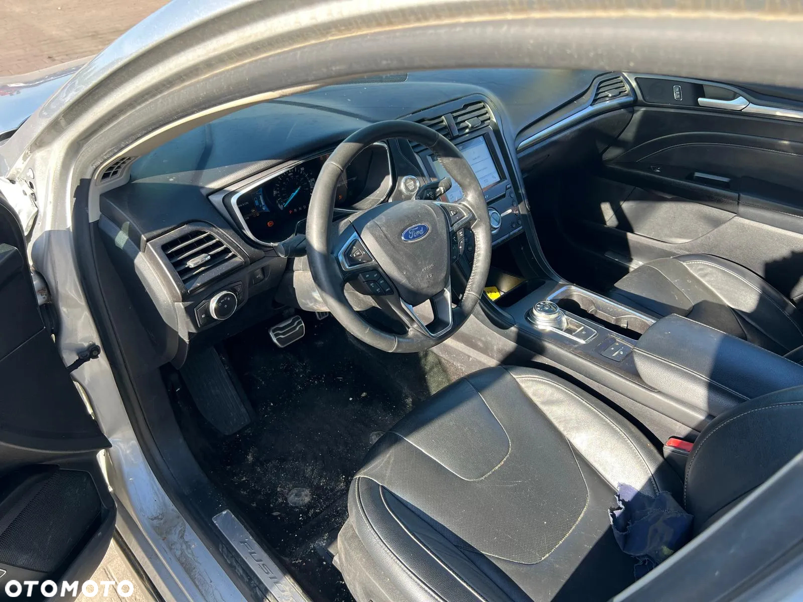 Ford Fusion 2.0 EcoBoost Titanium - 9