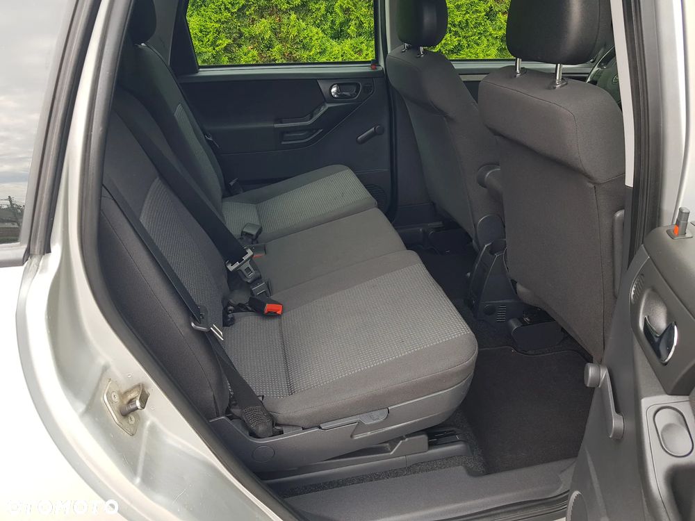 Opel Meriva - 17