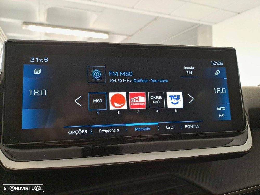 Peugeot 2008 1.2 PureTech Allure Pack - 20