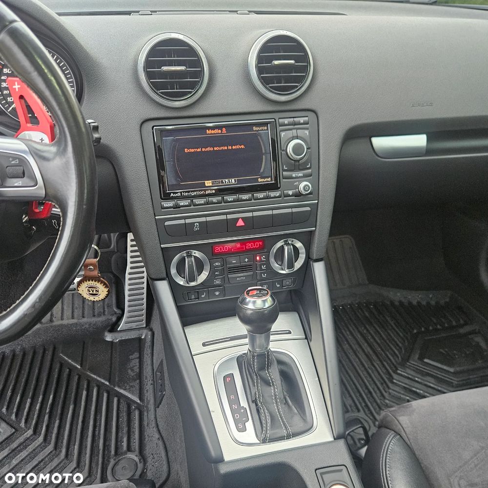 Audi S3 S tronic - 12