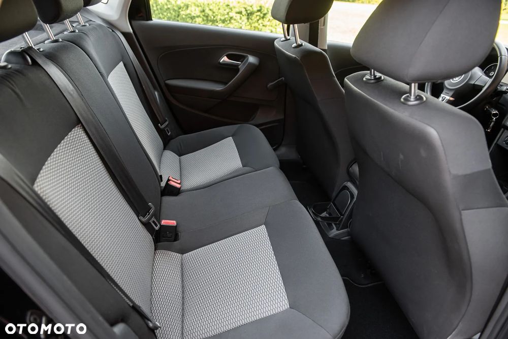 Volkswagen Polo 1.2 TDI DPF Comfortline - 24