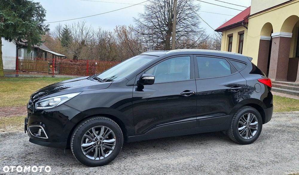 Hyundai ix35 1.6 2WD Fifa World Cup Edition - 3