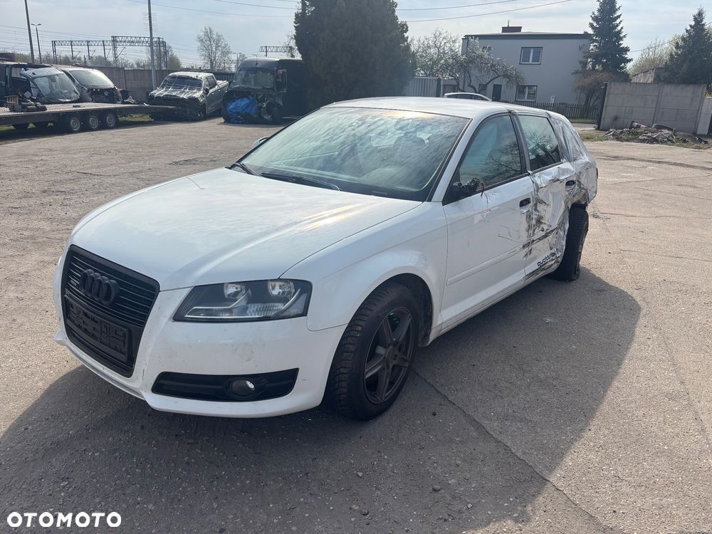 Audi A3 Sportback 2.0 TDI DPF quattro S line Sportpaket plus - 3