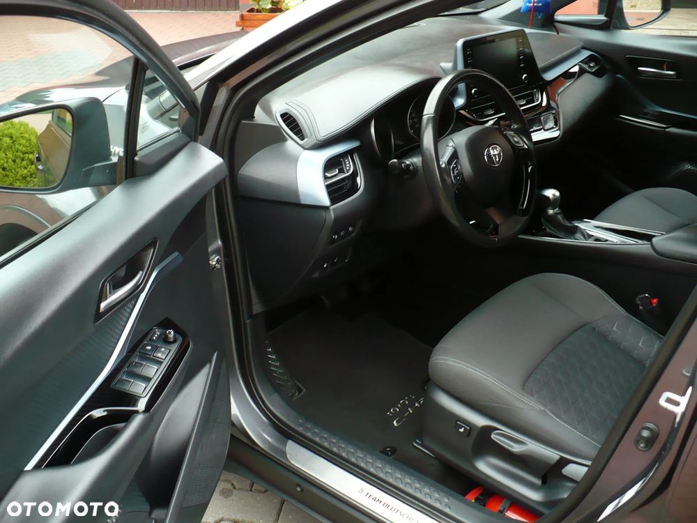 Toyota C-HR Team Deutschland - 13