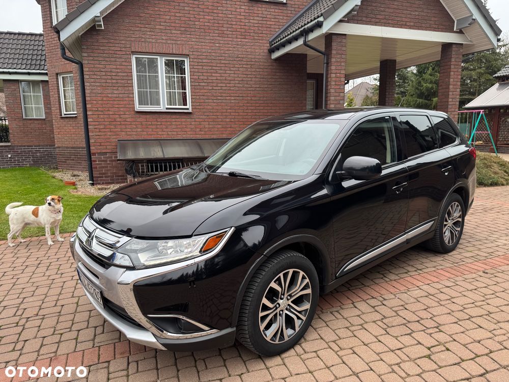 Mitsubishi Outlander 2.4 4WD CVT Intense - 3