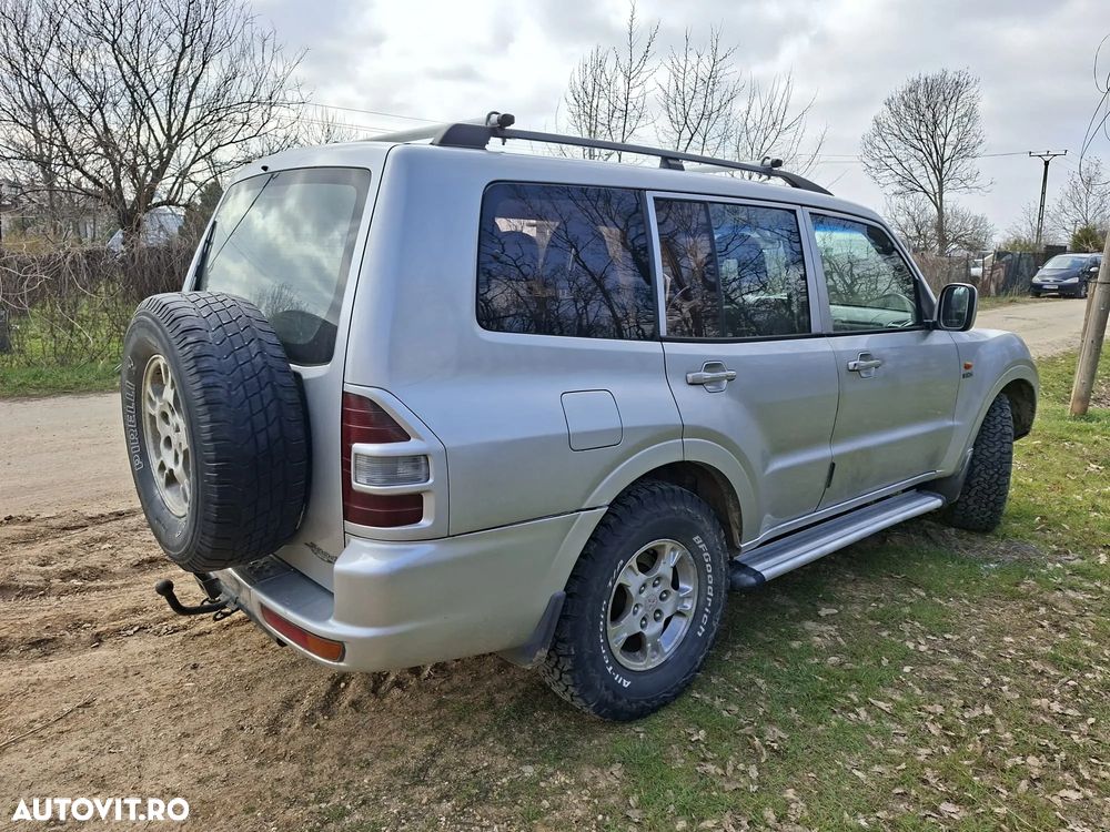 Mitsubishi Pajero 2.5 TD Classic - 1