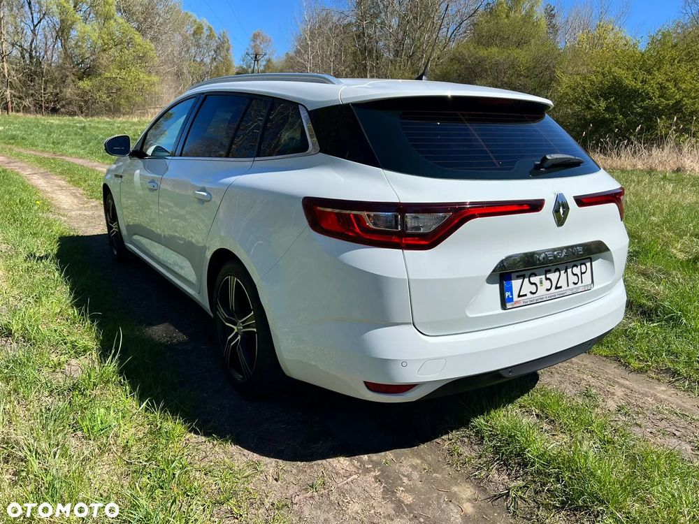 Renault Megane 1.5 Blue dCi Life - 10