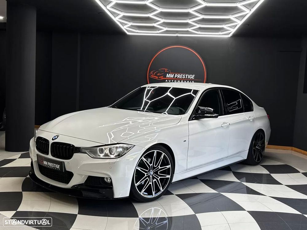 BMW 320 d Pack M - 16
