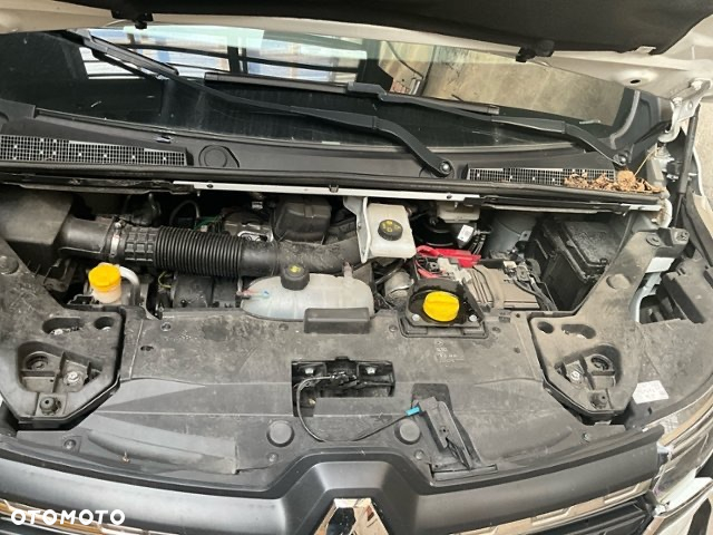 Renault Trafic - 21