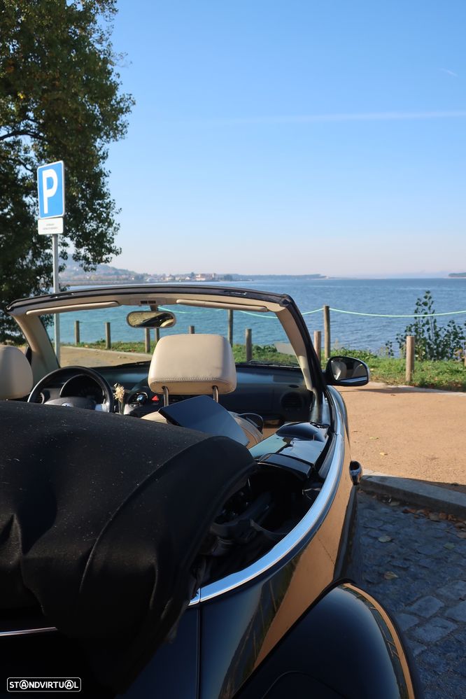 VW New Beetle Cabriolet 1.9 TDi - 11