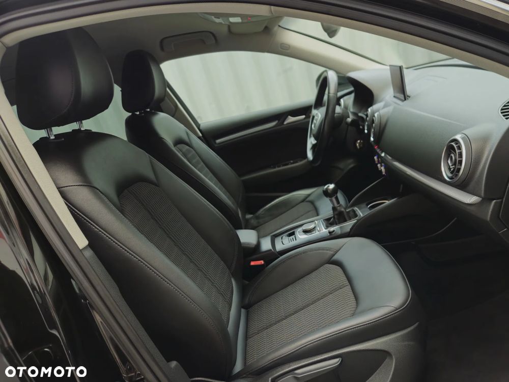 Audi A3 Sportback 1.4 TFSI CoD ultra Attraction - 20