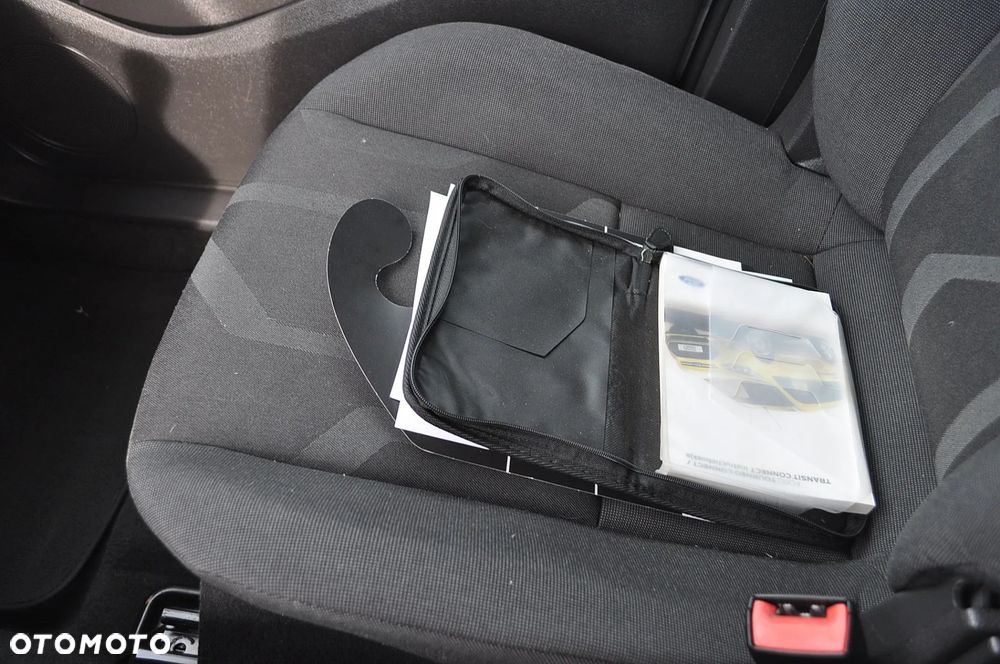 Ford Tourneo Connect 1.6 TDCi Trend - 25