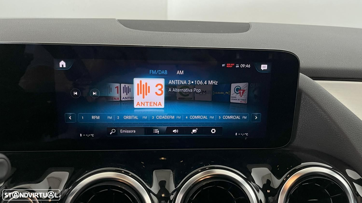 Mercedes-Benz GLA 180 d AMG Line - 10