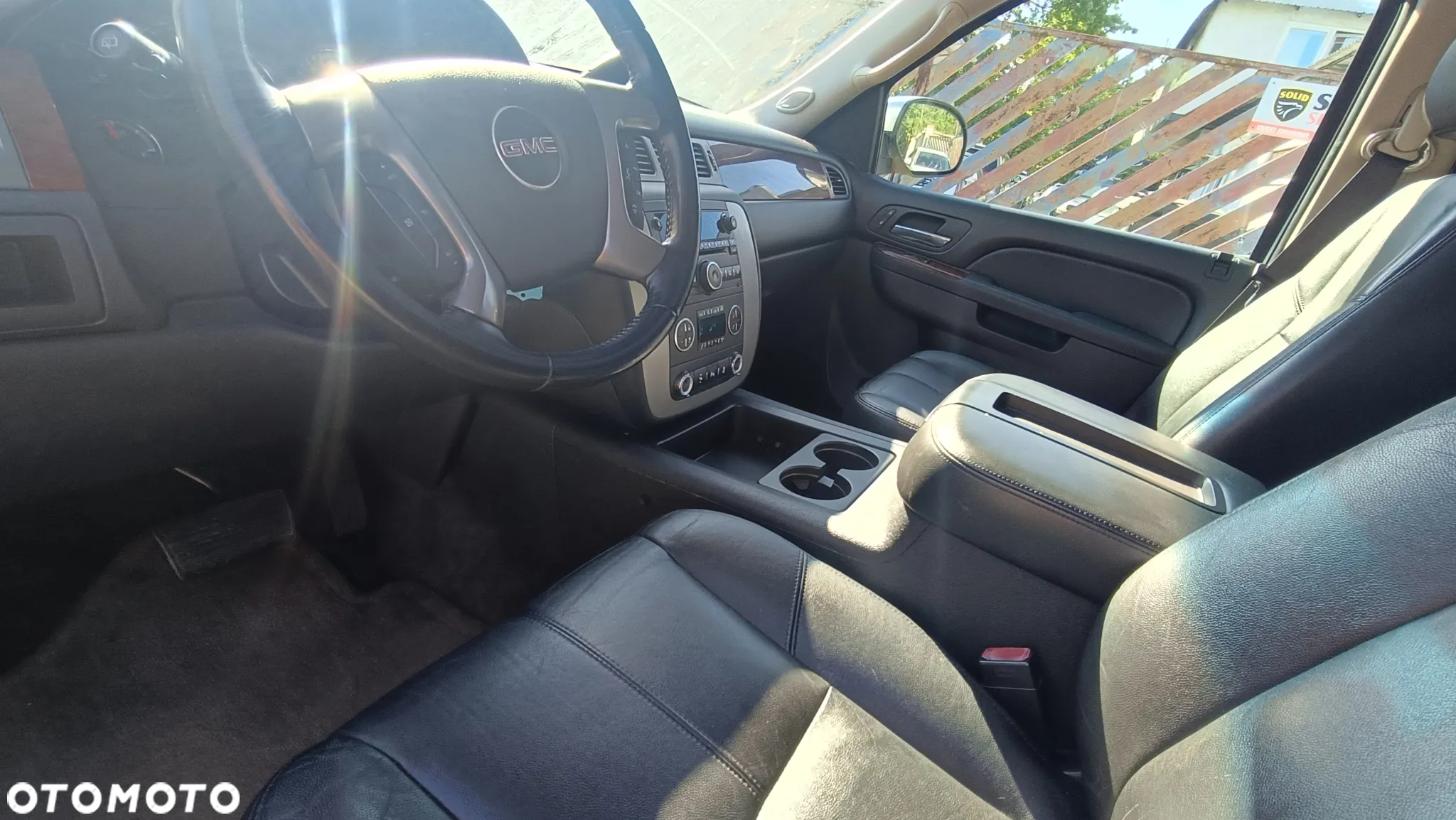 GMC Yukon - 21