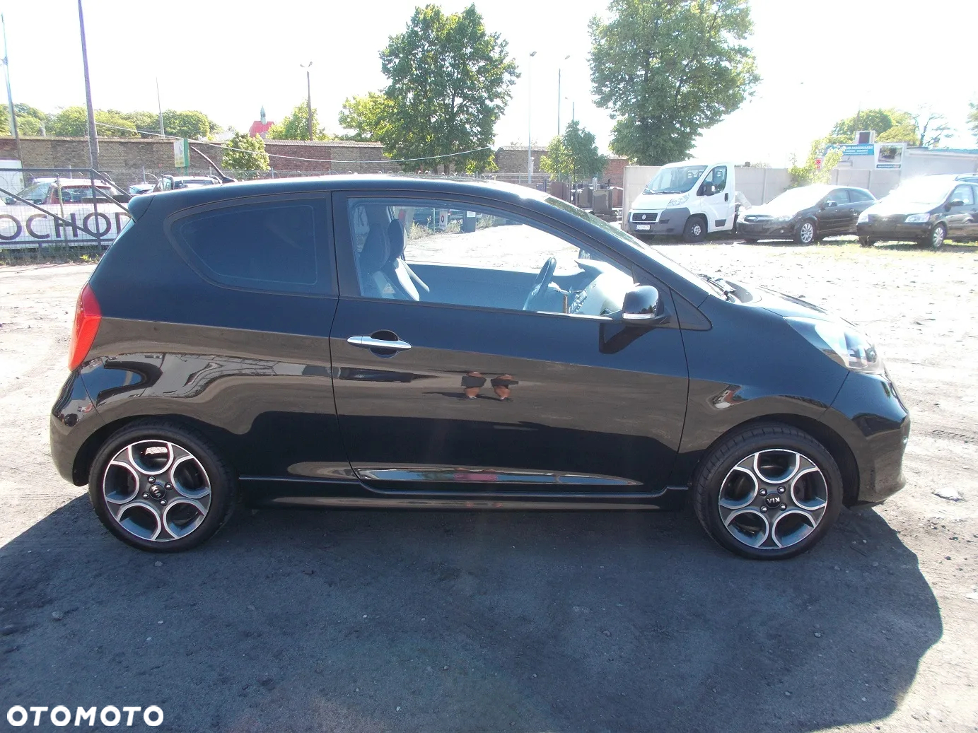 Kia Picanto - 5