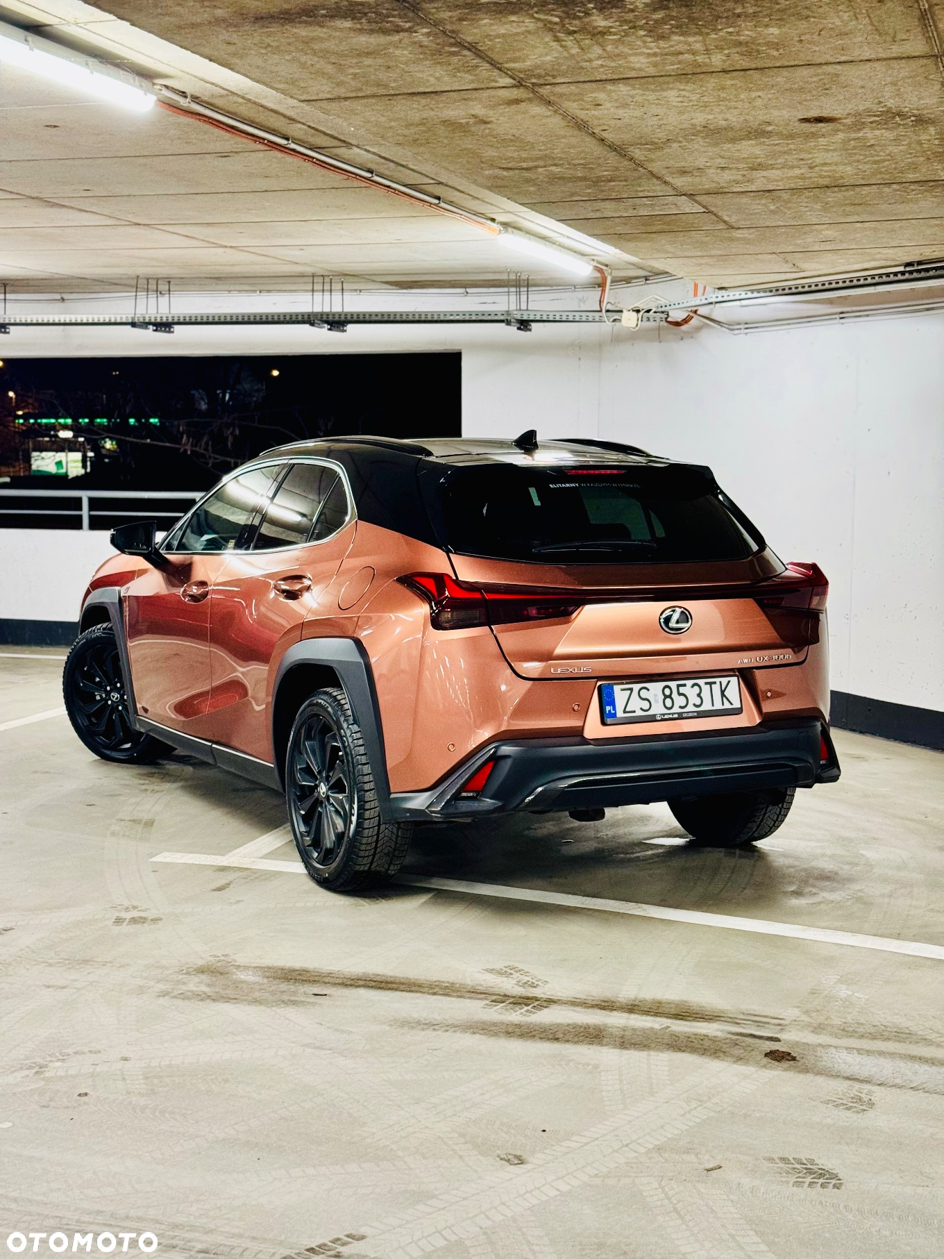 Lexus UX - 11
