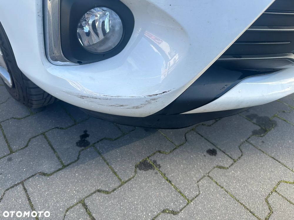 Toyota Yaris 1.5 Premium - 22