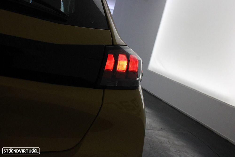 Peugeot e-208 50 kWh Active Pack - 34