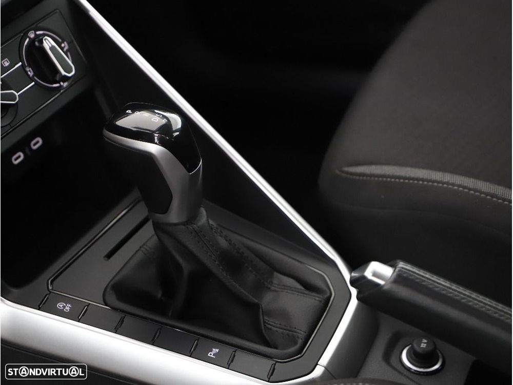 VW Taigo 1.0 TSI Life DSG - 22