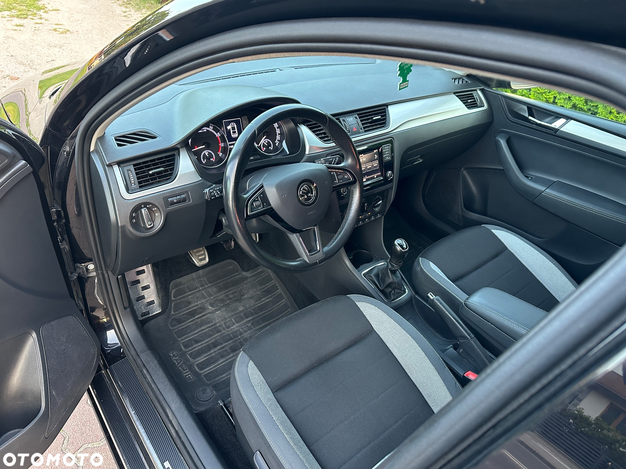 Skoda RAPID 1.0 TSI Drive - 7