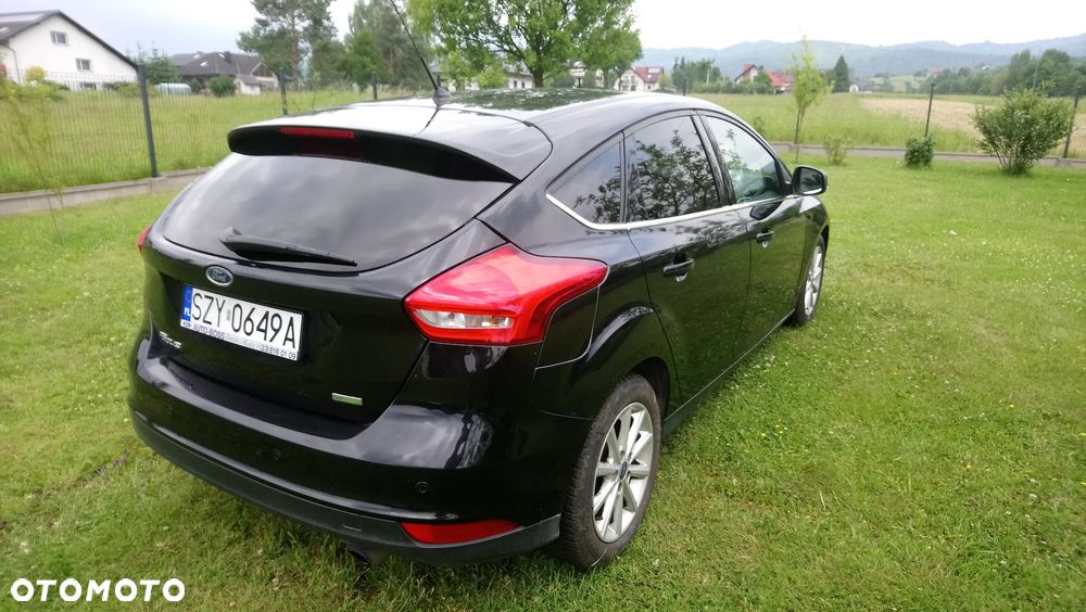 Ford Focus 1.5 EcoBoost Titanium ASS - 4