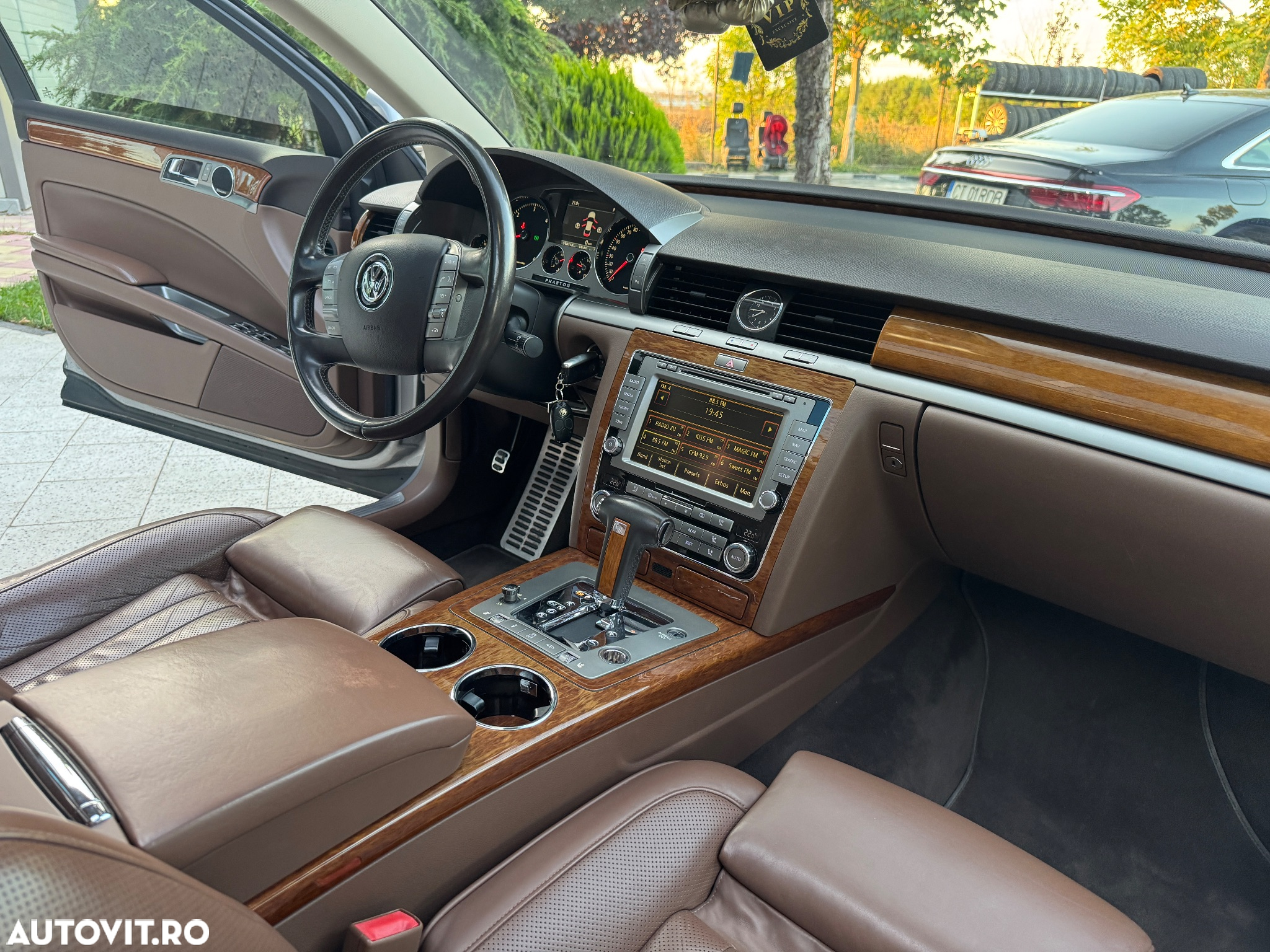 Volkswagen Phaeton 3.0 V6 TDI DPF 4MOTION Automatik (4 Sitzer) - 25