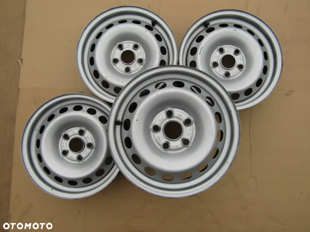 4x Felgi 15 VW Golf V VI Caddy Jetta Touran Skoda Octavia II Seat Leon II - 10