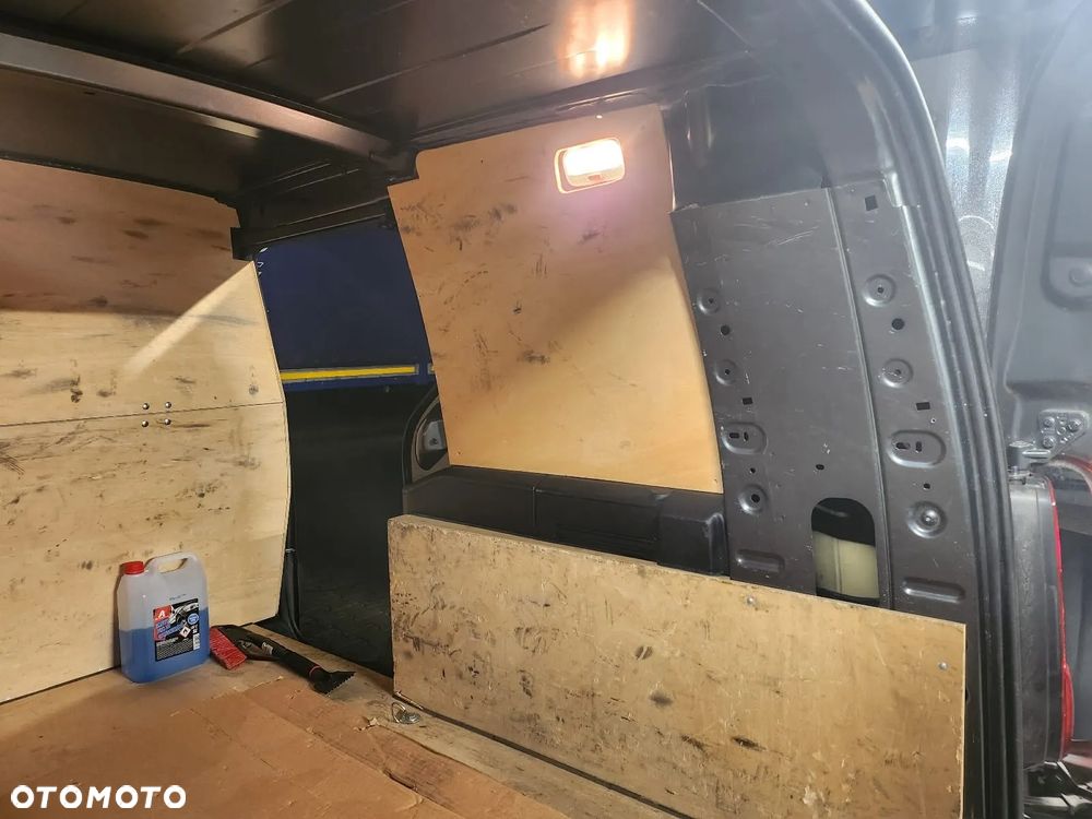 Citroën Berlingo Max - 19