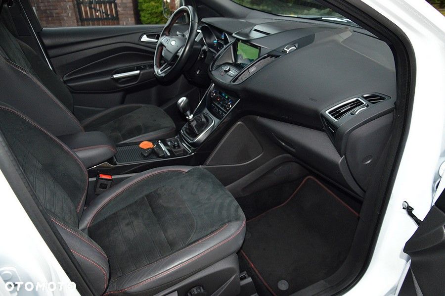 Ford Kuga 1.5 EcoBoost 2x4 SYNC - 23