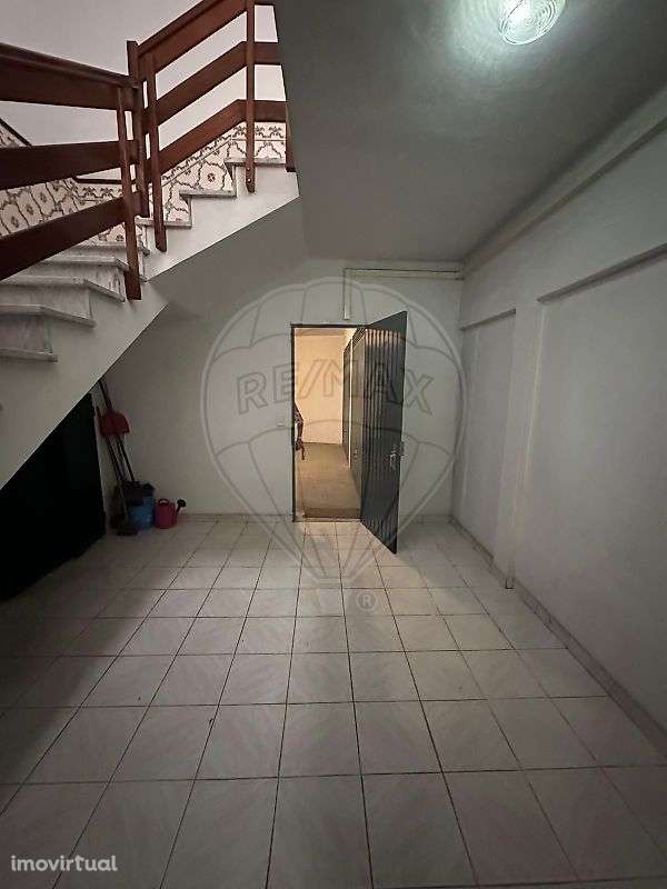 Apartamento T3 para arrendamento - Grande imagem: 2/29
