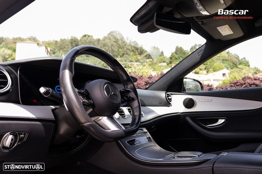 Mercedes-Benz E 300 de AMG Line - 16