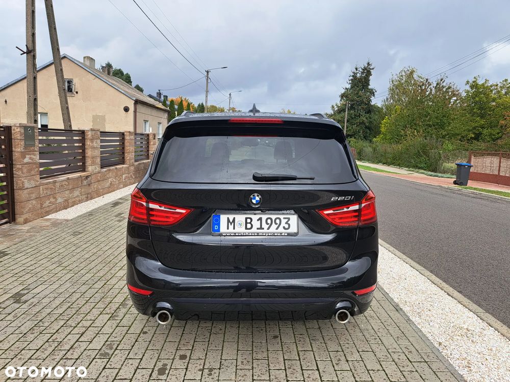 BMW Seria 2 220i Sport-Aut Sport Line - 21