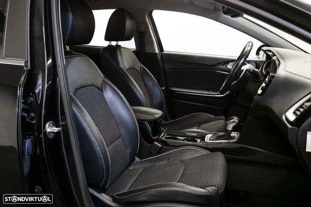 Kia XCeed - 21