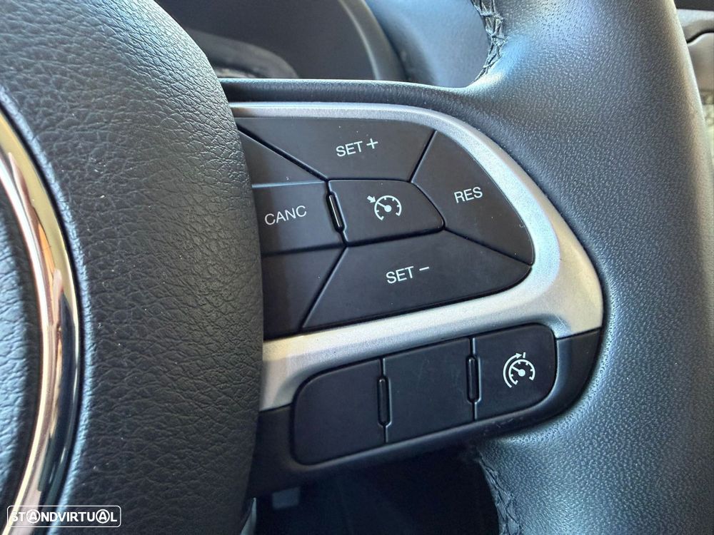 Jeep Renegade 1.6 MJD Limited DCT - 24