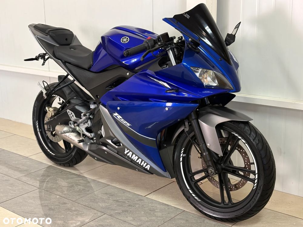 Yamaha YZF - 1