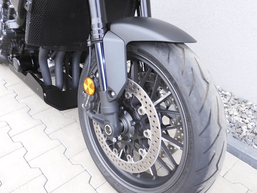 Honda CB - 6