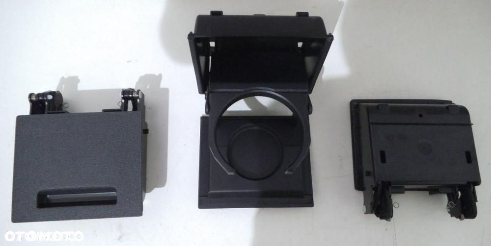 VW TOURAN UCHWYT NA NAPOJE 1T0862533C